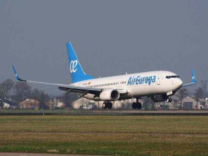 Air Europa se refugia en Iberia