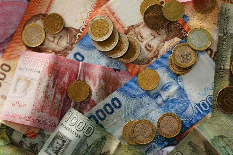 El peso de Chile salta a un 2.8% luego del acuerdo constitucional