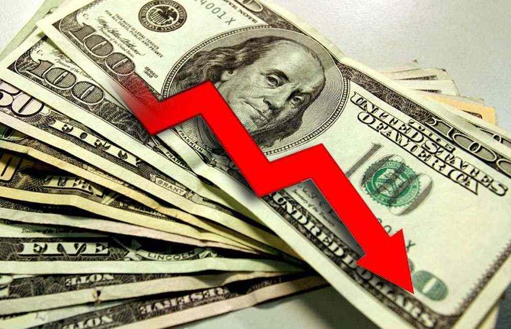 El dólar cae por las declaraciones de China