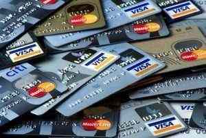 Deslizándose hacia arriba: Visa, Mastercard podrían ser las próximas compañías de $ 1 billón