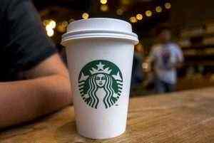 Covid-19 baja ventas y ganancias en Starbucks