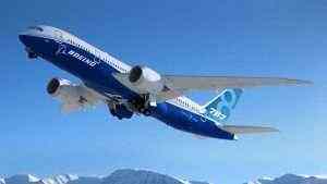 El jefe de comunicaciones de Boeing renuncia