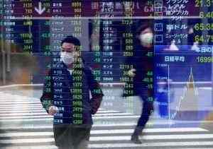 Los mercados japoneses se agitan por la noticia de la renuncia de Shinzo Abe