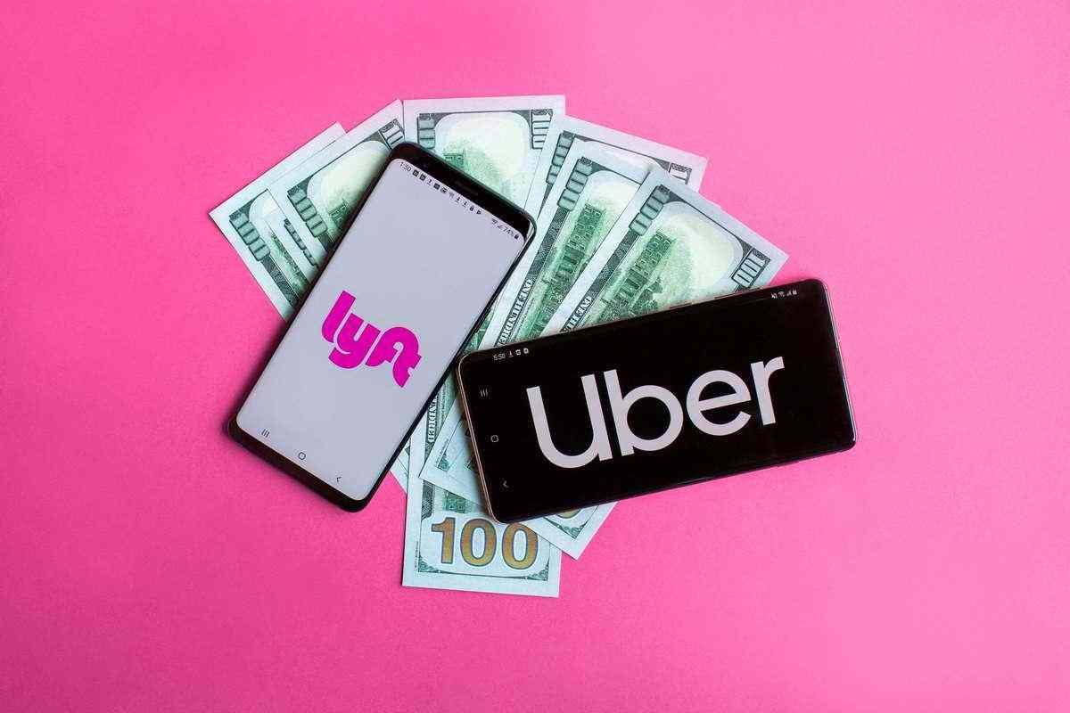 Corte de apelaciones de California dictamina que Uber y Lyft deben reclasificar a los conductores como empleados