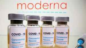 Moderna apunta a fabricar hasta mil millones de dosis de la vacuna COVID-19 este año
