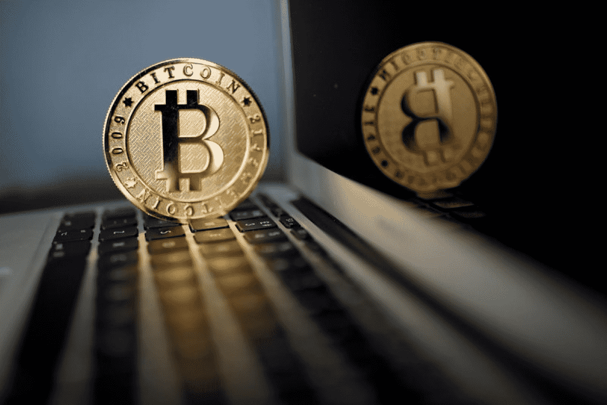 Bitcoin se dispara un 11%