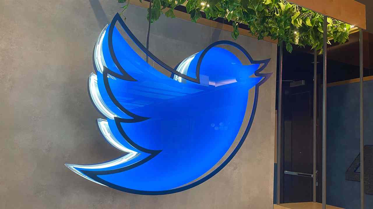 Tribunal ruso multa a Twitter por no eliminar contenido