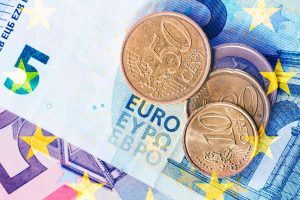 Las acciones europeas caen por delante del PMI