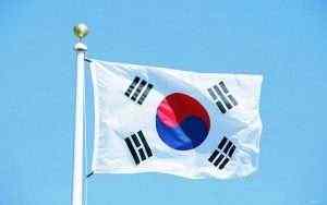 Экспорт Южной Кореи продолжает падать