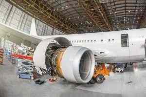 Авиаконцерн Airbus снизит объем поставок на 40%
