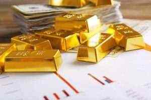 Цена на золото снизилась до минимума с июля