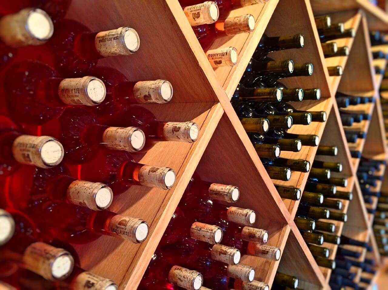 Богатые инвесторы увеличили вложения средств в дорогие вина