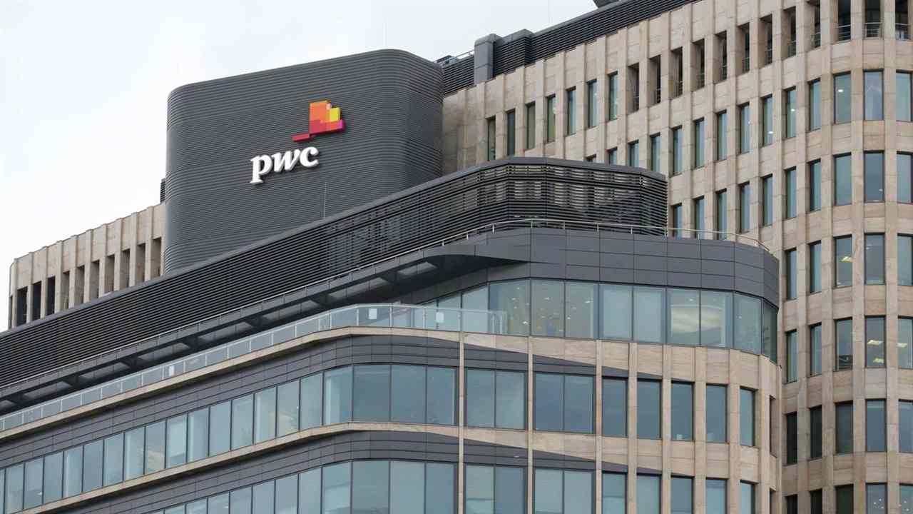 Компания PwC прогнозирует рост мировой экономики в 2021 году на 5%