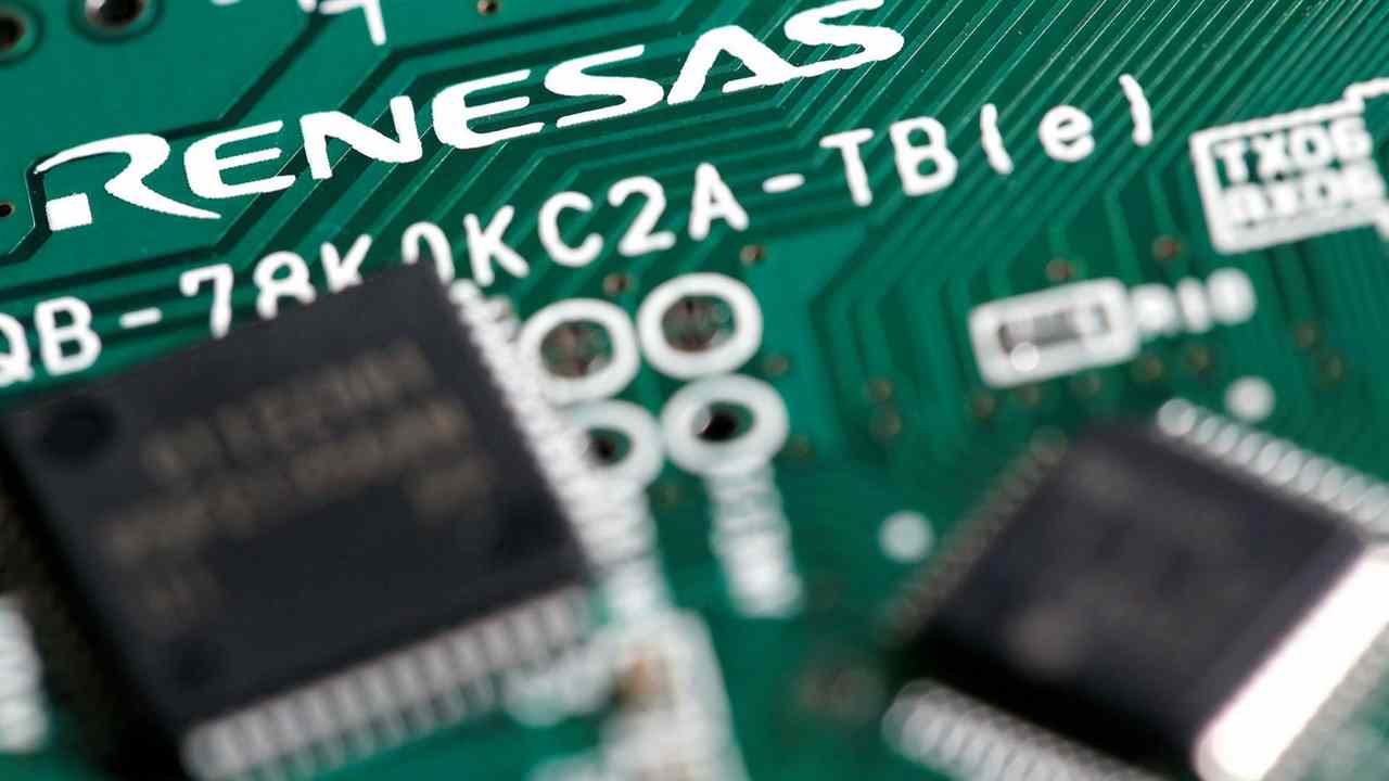 Производитель чипов Renesas покупает британскую компанию Dialog