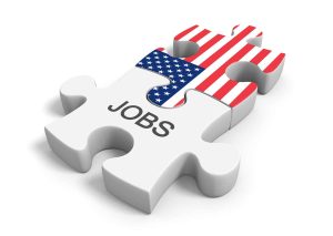 Число заявок на пособие по безработице в США на минимуме