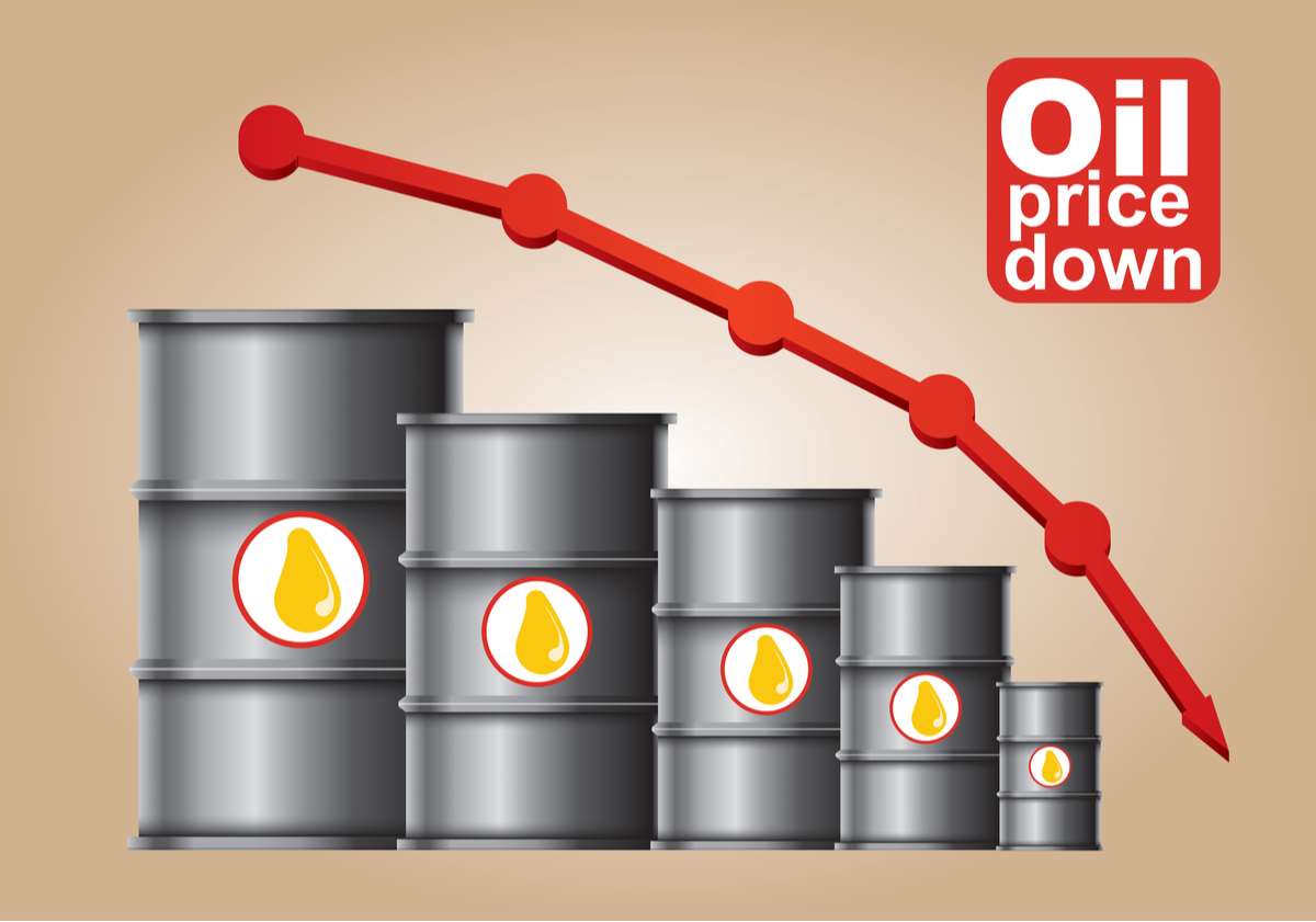 Нефть дешевеет после роста в течение последних двух дней