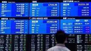 TOKYO SHARES BARELY PERFORM AS MARKET AWAITS FOR MORE POSITIVE TRADE SIGNALS
