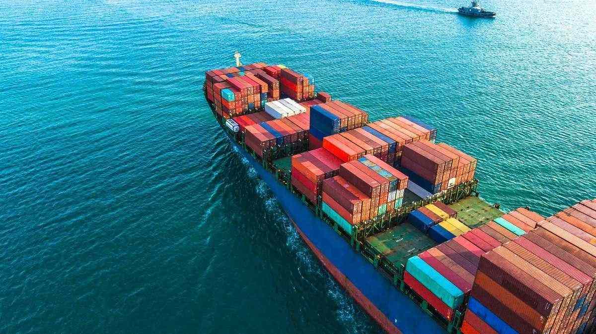 Thai shippers cut 2019 export forecast to fall 2.5%-3.0%