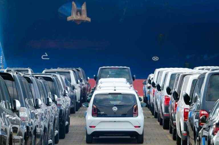 European car sales recover 21.4% in December