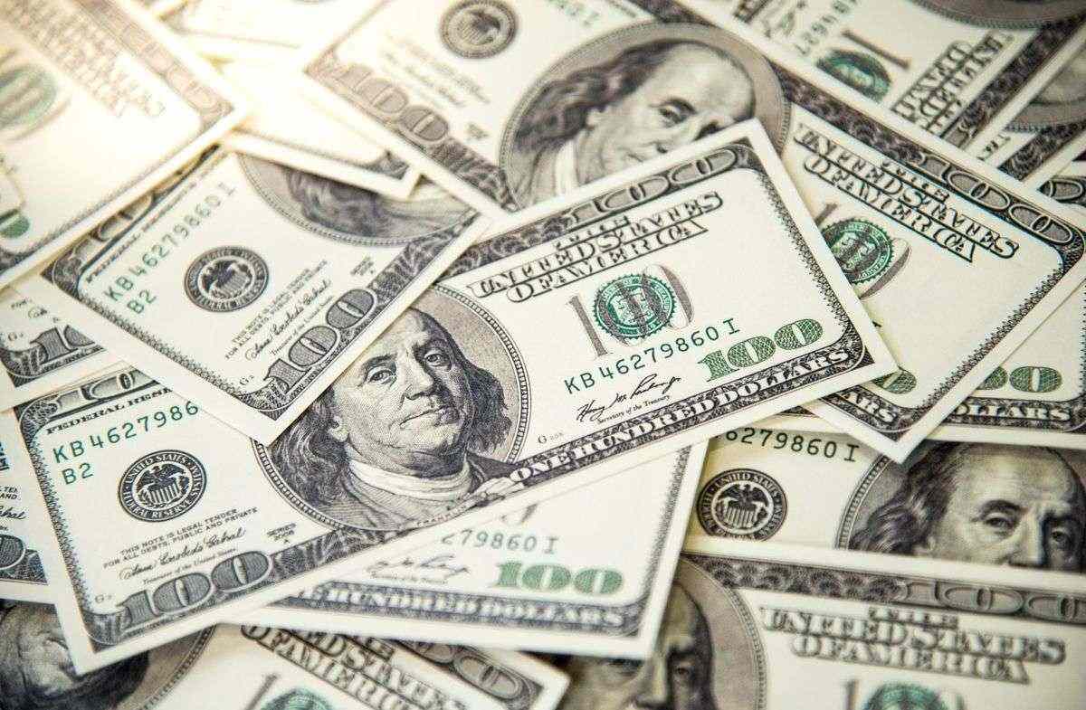 Dollar slides, loses safe haven status