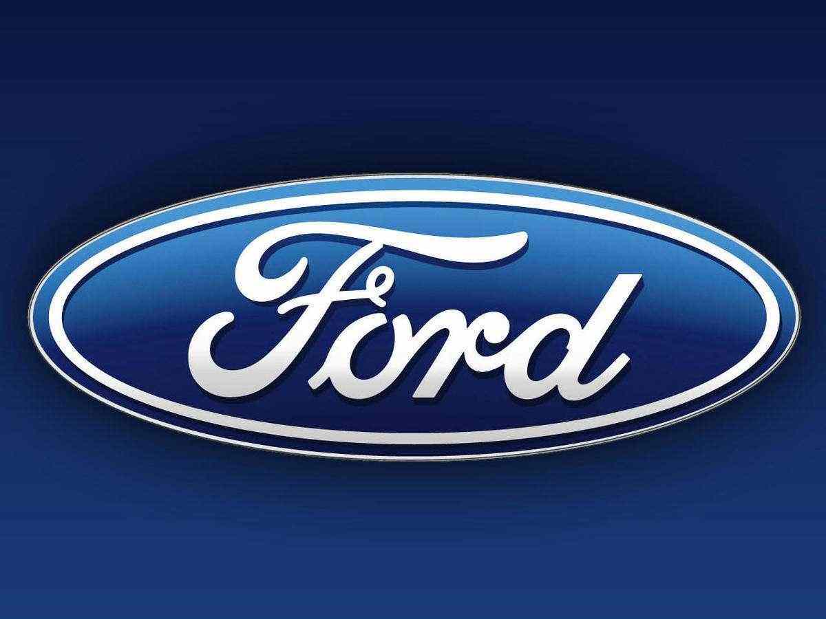 Ford changes management amid earnings struggle, appoints new COO