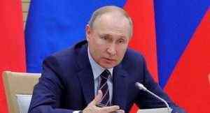Putin provides a week-long holiday for Russians in social bundle to fight coronavirus