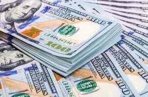 Early Fed rate cut sparks market anxiety, Dollar on the defensive