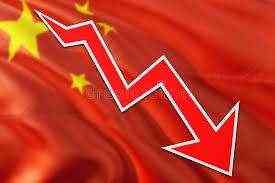 China drops GDP outlook, COVID-19 drags economy