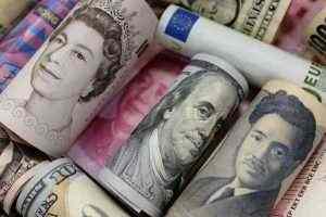 Yen rises, euro falls amid gloomy economic recovery