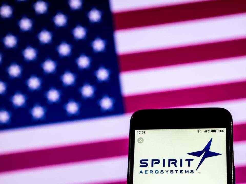 Spirit AeroSystems shares fall; the company holds discussions with Boeing