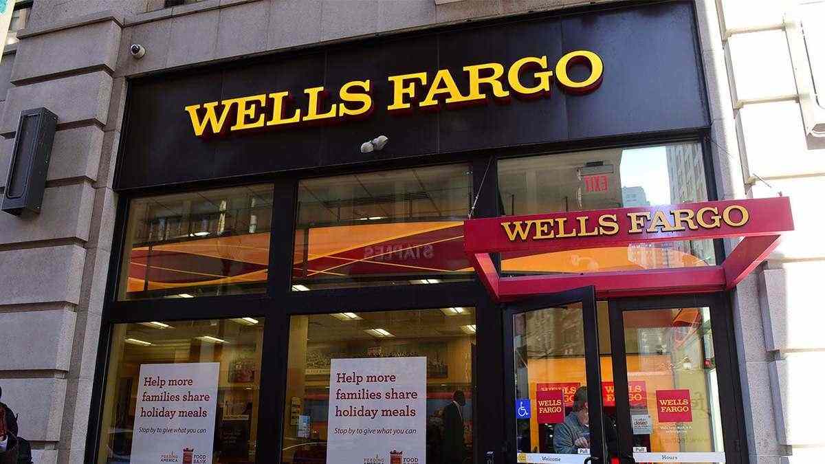 Wells Fargo will stop accepting loan applications from most independent car dealerships