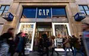 Gap reports nearly $1 billion first-quarter loss amid the virus outbreak