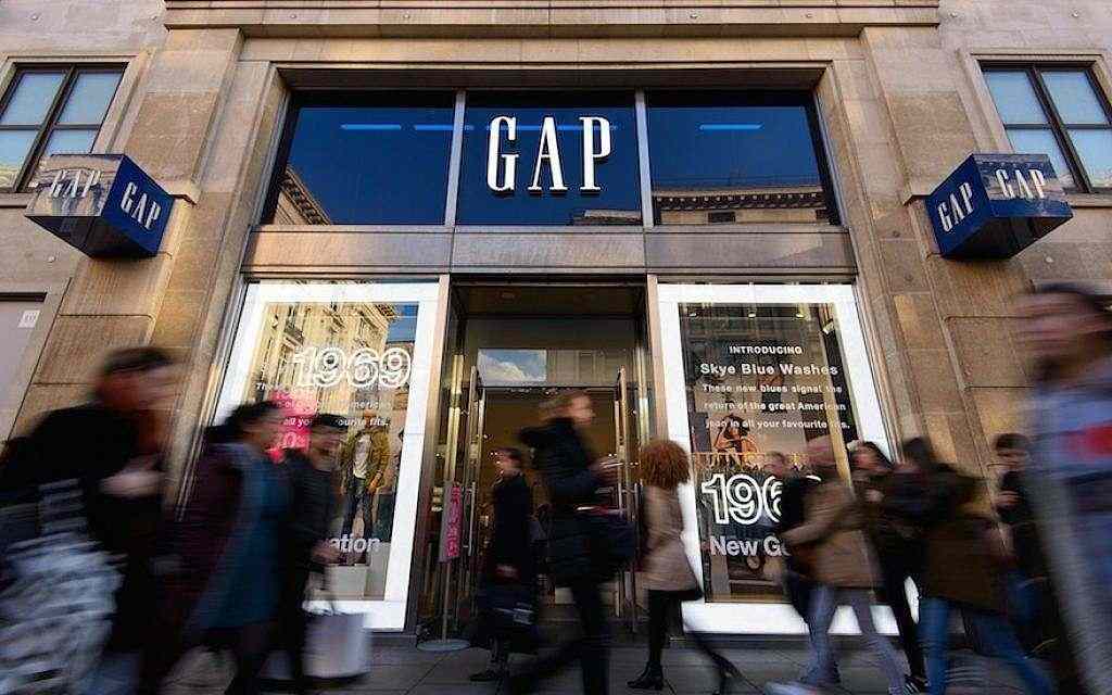 Gap reports nearly $1 billion first-quarter loss amid the virus outbreak