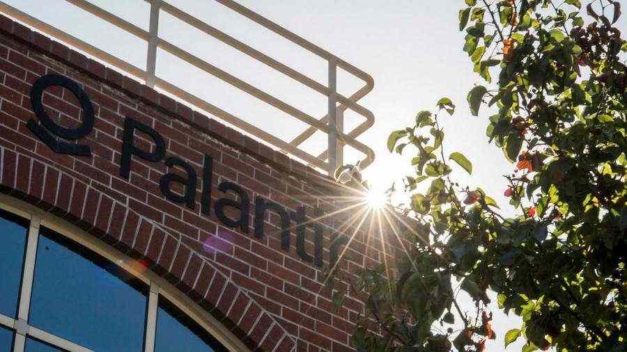 Palantir to file for a direct listing on public markets this year