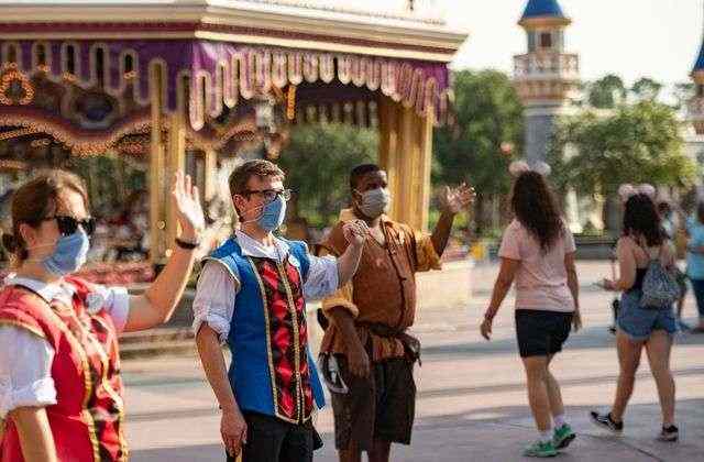 Disney to cut its 25,000 parks unit worker due to the coronavirus outbreak