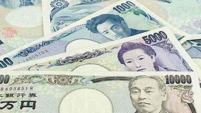 Yen recovers on dwindling vaccine hopes