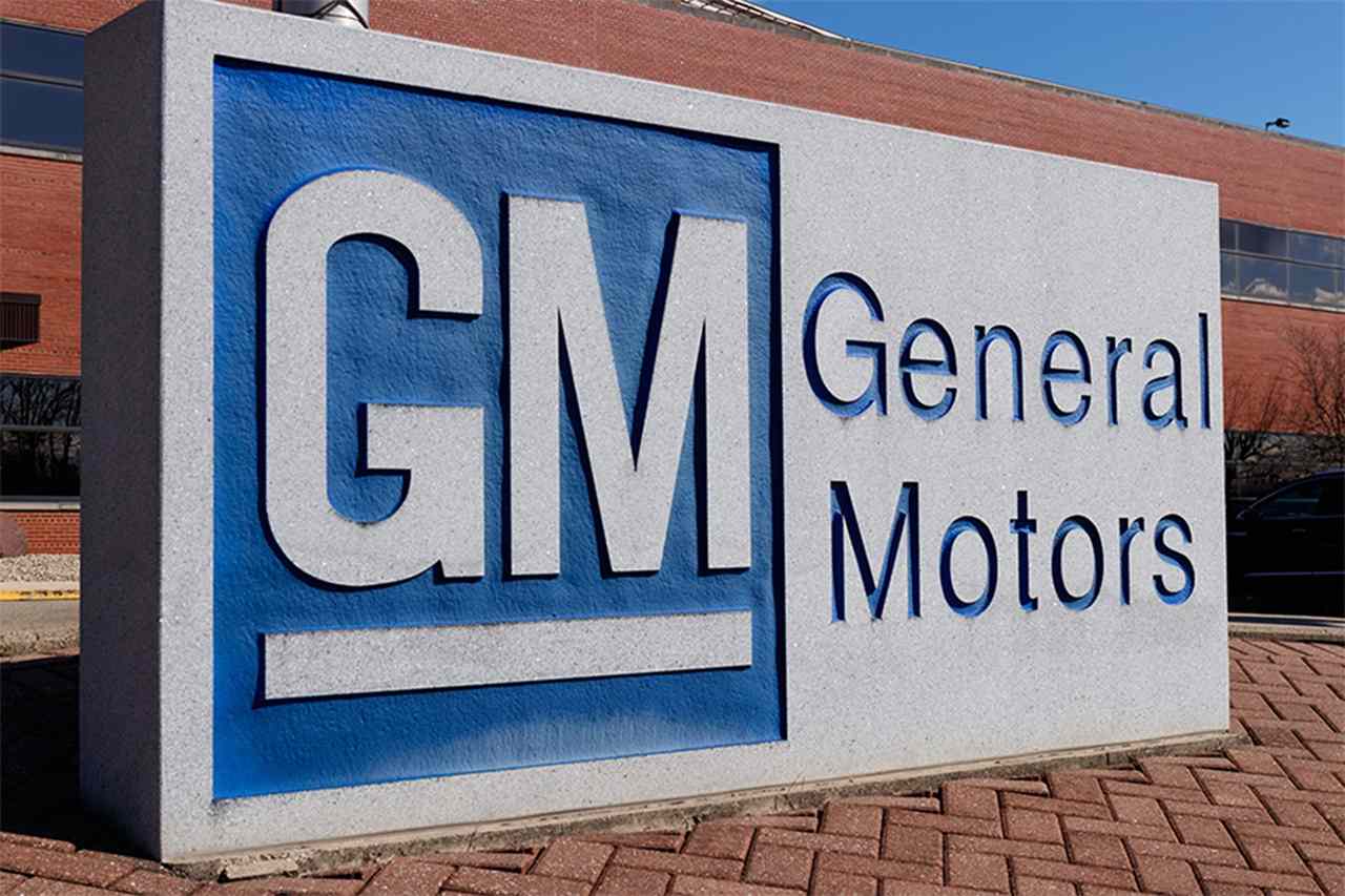 GM eyes ending selling of gasoline, diesel-powered cars, SUVs, light trucks by 2035