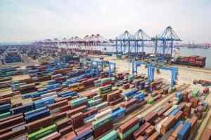Chinese exports, imports advance in Jan-Feb