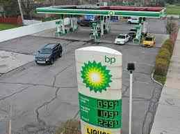 BP reaches $35 billion net debt target before set date