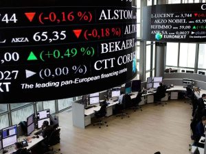 European stocks close in on record high