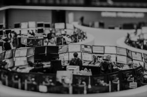 European stocks decline on Evergrande impact; quarterly results mixed
