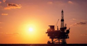 Oil gain-streak ends as fuel demand outlook brightens
