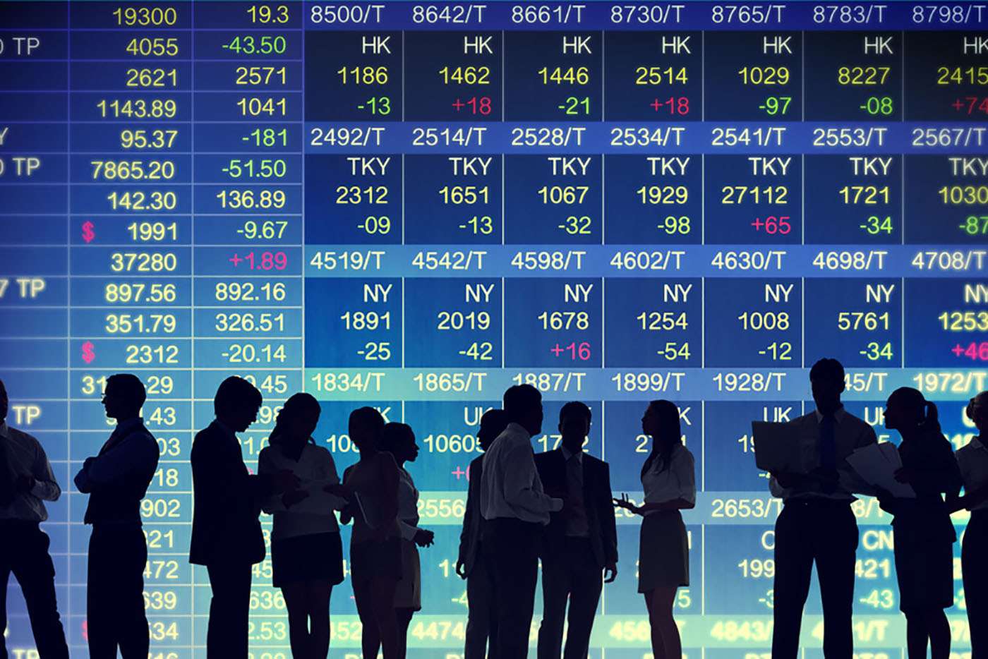 German and British government bond yields set new records